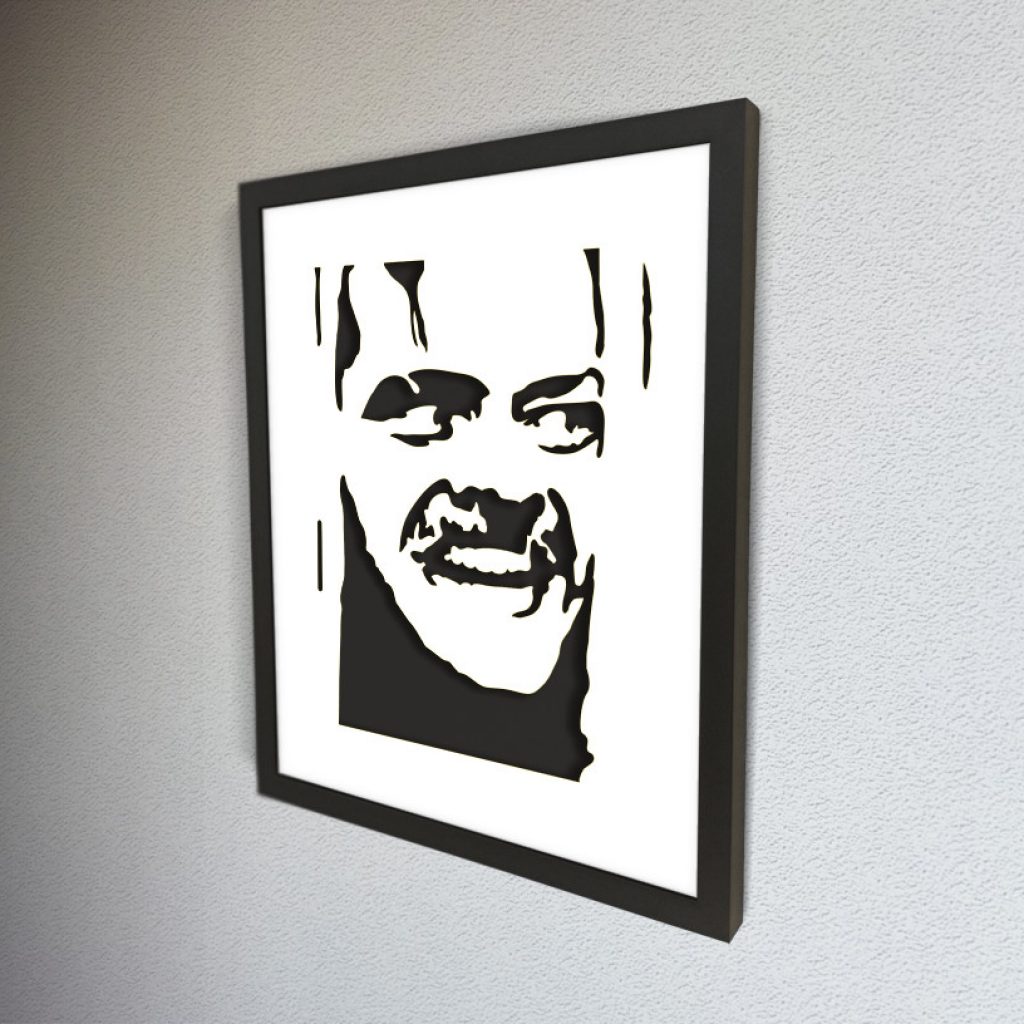 Quadro em moldura tipo caixa com vidro e duplo passe partout – preto superior e branco inferior –  com corte especial e fundo em duratex ou madefibra. Detalhes das laterais internas de revestimento em foam preto. É a peça rock n’ roll que faltava para sua casa ficar show!

O nosso passe partout com corte especial é feito à máquina computadorizada de alta performance, o que confere profundidade e perspectiva para a arte. Assim, seu resultado único, supercool e exclusivo é diferente de reproduções planas como pôsteres, impressões, gravuras e desenhos.

Escolha a cor da sua moldura e seja o primeiro de seus amigos a adquirir este produto:

Foto ilustrativa, sujeito à variação de cores por diferenças entre configurações de tela e monitores.