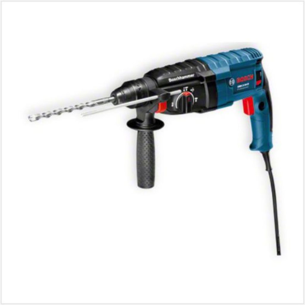 Benefícios: GBH 2-24 D Professional
Longa vida útil: componentes do motor de alta qualidade.
Vario Lock para ajuste do cinzel e da talhadeira.
Embreagem de segurança e velocidade variável.

Potência: 800 W
Força de impacto: 2,7 J
Força de impacto: 2,7 J (segundo EPTA)
Impacto por minuto: 0 – 5.100 r.p.m.
N° de rotações (sem carga): 0 – 1300 r.p.m.
Peso: 2,8 kg
Máx. Ø de perfuração em concreto: 4 – 24 mm
Máx. Ø de perfuração em metal: 1,5 – 13 mm
Máx. Ø de perfuração em madeira: 3 –30 mm
Função perfuração: Com e sem impacto