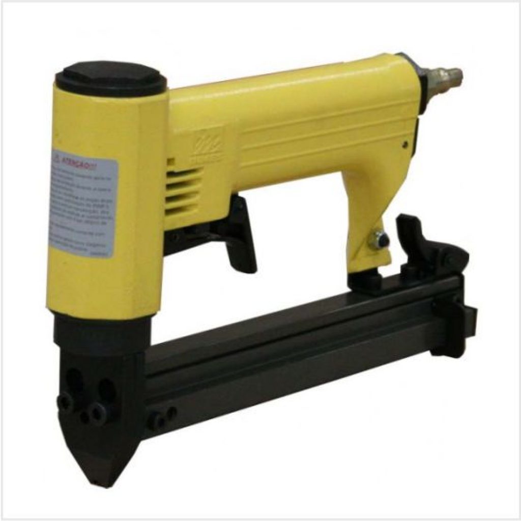 Aplicação
Equipamento desenvolvido para aplicar Flexipontas® “SS” Inmes em porta retratos, em fábricas de porta-retratos com médio e alto volume de produção.
Características


 	Capacidade de carga: Aproximadamente 335 Flexipontas®
 	“SS” Inmes;
 	Sistema de carregamento rápido;
 	Indicada para uso industrial;
 	Baixo nível de ruído;
 	Produção: 145 golpes/min;
 	Corpo em alumínio injetado;
 	Trava de segurança no gatilho;
 	Equipamento totalmente nacional;
 	Utilizado para produção em alta escala.
 	Utiliza Flexipontas® “SS” Inmes (ver página 64).


Obs.:Este equipamento deve ser necessariamente instalado com sistema Lubrefil.
